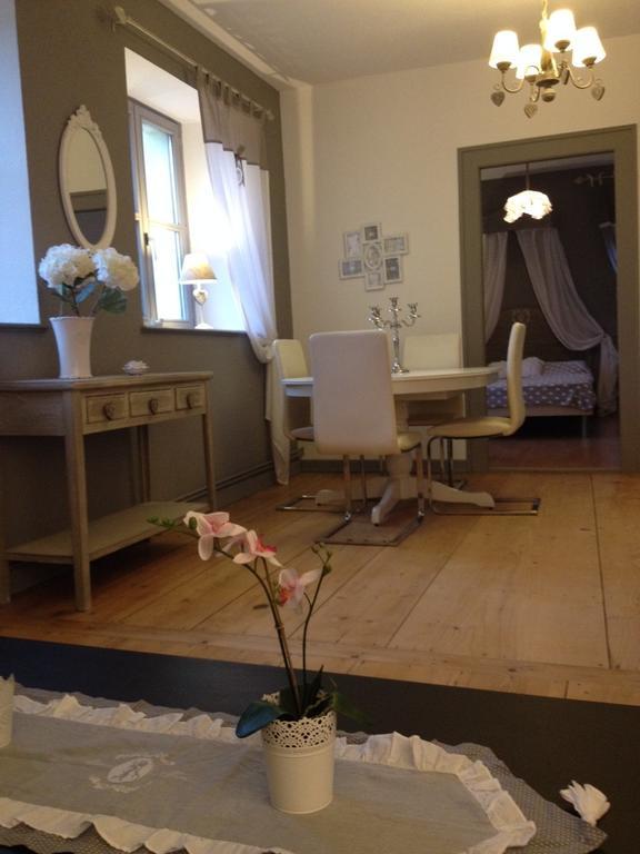 Gite Des 3 Chateaux Ribeauvillé Zimmer foto